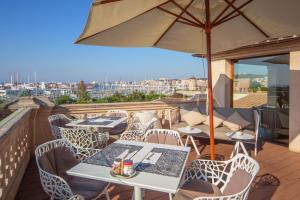 Gallery image of Hotel Hostal Cuba in Palma de Mallorca