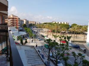 ラ・ピネーダにあるTekavi 50m playa vistas al marのギャラリーの写真