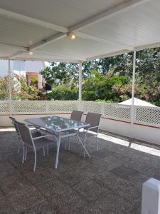 A balcony or terrace at Casa Lorca