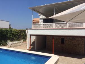 The swimming pool at or close to Casa Lorca