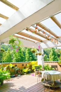 Balkón nebo terasa v ubytování Maison-Philo Homestay B & B