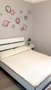 Łóżko lub łóżka w pokoju w obiekcie Arena BB