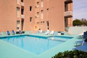 Bazén v ubytování Hotel Nettuno nebo v jeho okolí