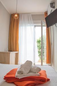 Postel nebo postele na pokoji v ubytování Vila Rasarit de Soare