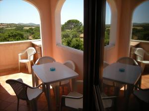 A balcony or terrace at Mare & Mirice - Case Appartamenti Vacanza