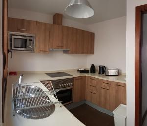 Köök või kööginurk majutusasutuses Comfy duplex in Puerto Calero
