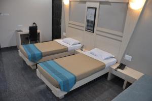 Gallery image of Lotus Hotel in Solapur