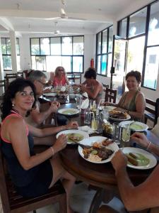 Fotografie z fotogalerie ubytování Sea View Beach Hotel v destinaci Nilaveli