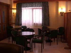 Restoran atau tempat lain untuk makan di Hotel Bruna