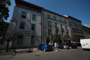 Budova, v ktorej sa apartmán nachádza