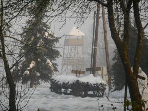 Vendégmarasztaló Porta during the winter