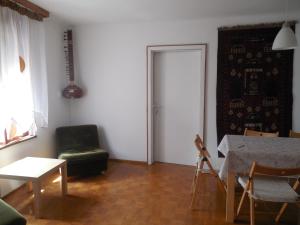 Posezení v ubytování Cafe Vielharmonie Apart-Pension