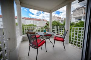 Balkón nebo terasa v ubytování APARTMENT ANA 4+2
