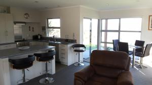 Gallery image of Athenree Waterside Accommodation in Athenree