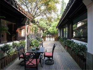Foto dalla galleria di Yurong West Lake Cottage Resort Hotel Hangzhou a Hangzhou