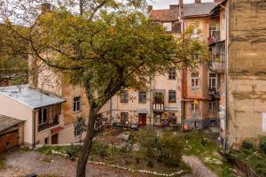 Budova, v ktorej sa apartmán nachádza