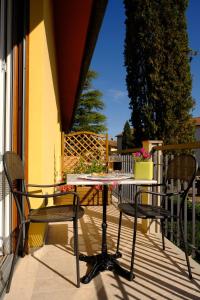 Balkón alebo terasa v ubytovaní B&B La Cornice