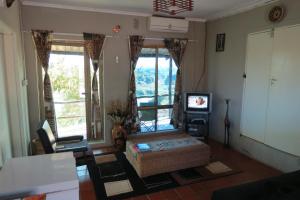 Gallery image of Mount Hermon Safari Cottages in Chaledzela