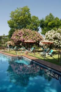 Bazén v ubytování Hotel Hermitage nebo v jeho okolí