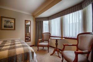 Postel nebo postele na pokoji v ubytování Strathburn Hotel Inverurie by Compass Hospitality + 37 fotografií
