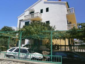 Fotografie z fotogalerie ubytování Apartmani Vesna v destinaci Vodice