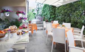 Gallery image of Hotel Admiral - on the beach in Riccione