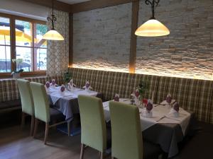 Restaurace v ubytování Gasthof Botenwirt
