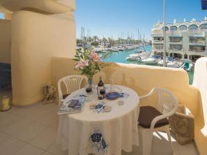 Balkón alebo terasa v ubytovaní Puerto Marina Beach & Golf