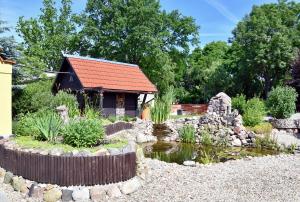 Zahrada ubytování Ferienhaus "Am Gutspark"