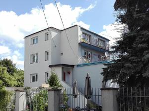 Budova, kde se ubytování v soukromí nachází