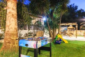 Gallery image of Stefanos Studios in Keri