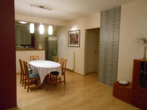 Gambar di galeri bagi Notte Apartman di Eger +6 gambar