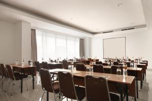 Zona business o sala conferenze di Amaris Hotel Serpong Tangerang
