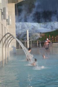 Poolen vid eller i närheten av Villa Venezia