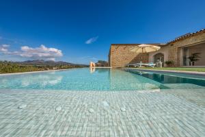 Bazén v ubytování Es Lligats Agroturismo - Adults Only nebo v jeho okolí