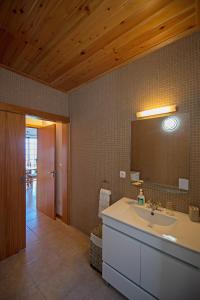 Koupelna v ubytování Casa do Chafariz (Casas do Capelo)