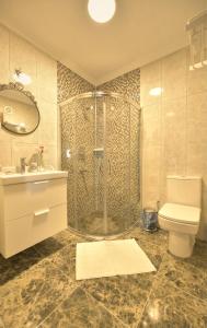 Kylpyhuone majoituspaikassa Nilüfer Butik Otel