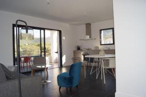 Dining area sa apartment