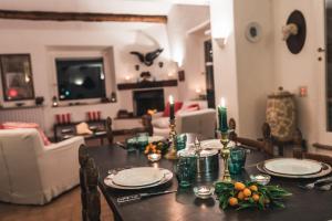 Restorāns vai citas vietas, kur ieturēt maltīti, naktsmītnē Borgo degli Ulivi
