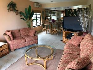 Gallery image of Pelican Cove Condo in Christiansted