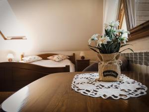 Posteľ alebo postele v izbe v ubytovaní DW Basia pokoje i apartament
