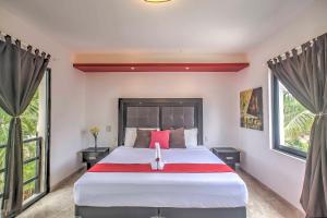 Cama o camas de una habitación en Paradise in Tulum - Villas la Veleta - V2