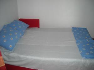 Cama o camas de una habitación en Apartment Sretno Good Luck