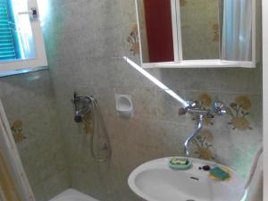 Fotografie z fotogalerie ubytování Apartmani Vesna v destinaci Vodice