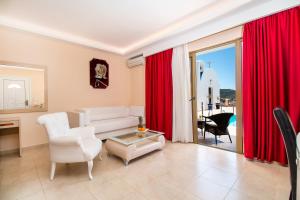 Imagem da galeria de Castello Di Cavallieri Suites & Spa - Adults Only em Faliraki