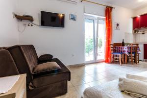 Posedenie v ubytovaní Apartments Nives Suhi Potok
