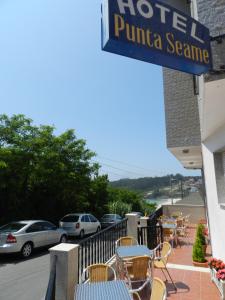 Gallery image of Hotel Punta Seame in Portonovo