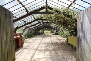 Aed väljaspool majutusasutust Le Jardin Des Sources