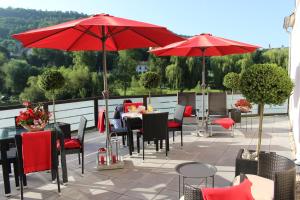 A restaurant or other place to eat at Hotel am Goetheberg