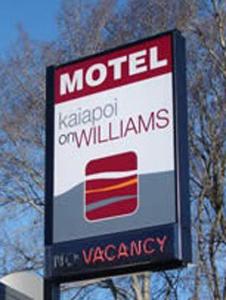 Sertifikat, penghargaan, tanda, atau dokumen yang dipajang di Kaiapoi on Williams Motel